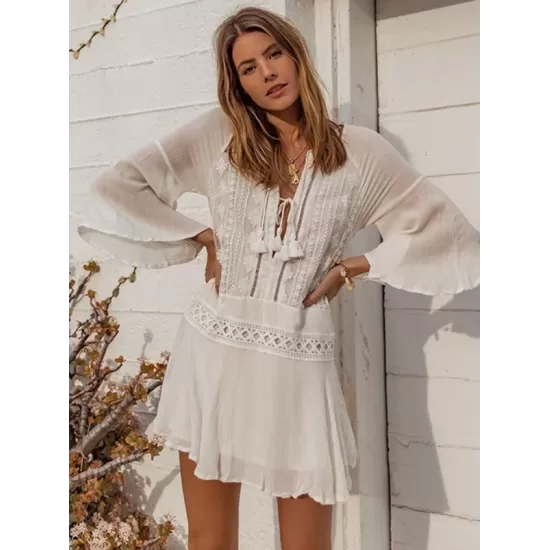 Chiffon Wrinkled Lace Trumpet Sleeve Bikini Cover-Ups Chiffon Wrinkled Lace Trumpet Sleeve Bikini Cover-Ups