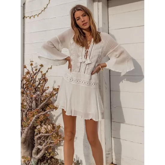 Chiffon Wrinkled Lace Trumpet Sleeve Bikini Cover-Ups Chiffon Wrinkled Lace Trumpet Sleeve Bikini Cover-Ups