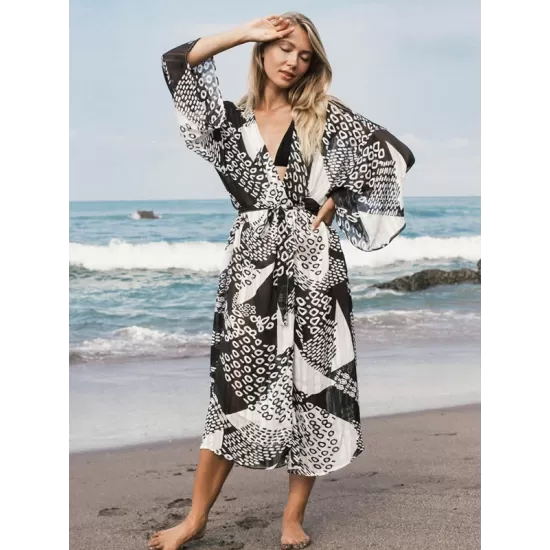 Loose Floral Half Sleeve Cardigan Thin Cover-Up Swimwear Loose Floral Half Sleeve Cardigan Thin Cover-Up Swimwear