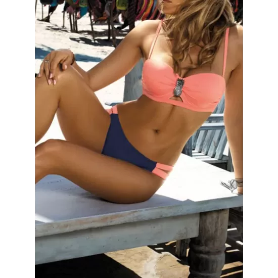 Color-Block Split-Joint Bandeau Split Bikini Swimsuit Color-Block Split-Joint Bandeau Split Bikini Swimsuit