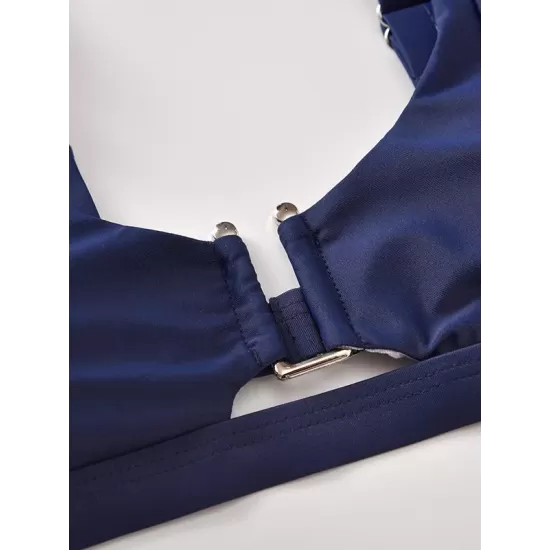 Solid Color Bandage Embellished Split Bikini Swimsuit Solid Color Bandage Embellished Split Bikini Swimsuit