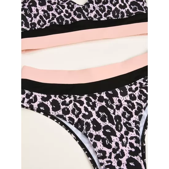 Sleeveless Leopard Print High-Waisted Split Bikini Swimsuit Sleeveless Leopard Print High-Waisted Split Bikini Swimsuit