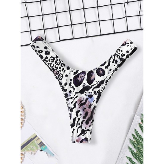 Floral-Print Triangles Low Waist Bikini Pants Floral-Print Triangles Low Waist Bikini Pants