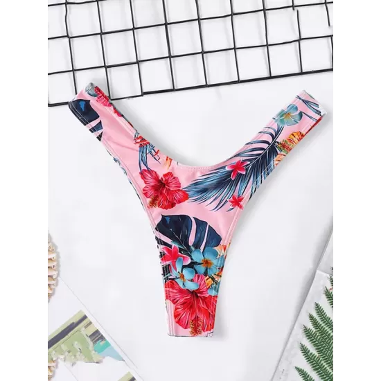 Floral-Print Triangles Low Waist Bikini Pants Floral-Print Triangles Low Waist Bikini Pants