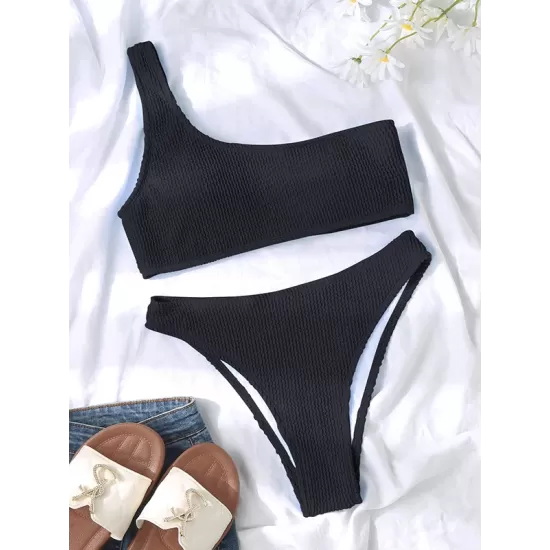 Skinny Striped One-Shoulder Swimsuits Skinny Striped One-Shoulder Swimsuits