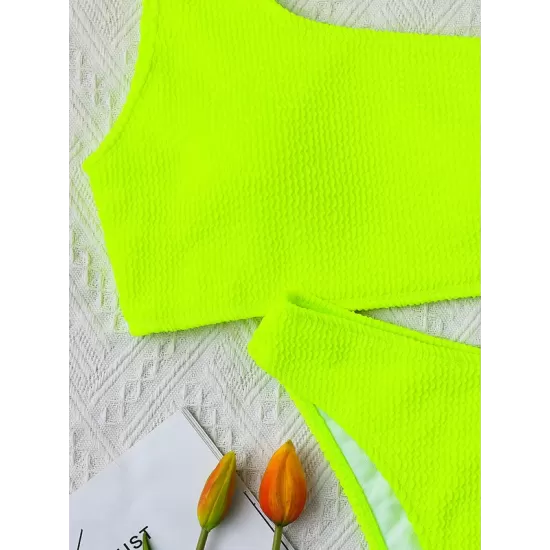 Skinny Striped One-Shoulder Swimsuits Skinny Striped One-Shoulder Swimsuits