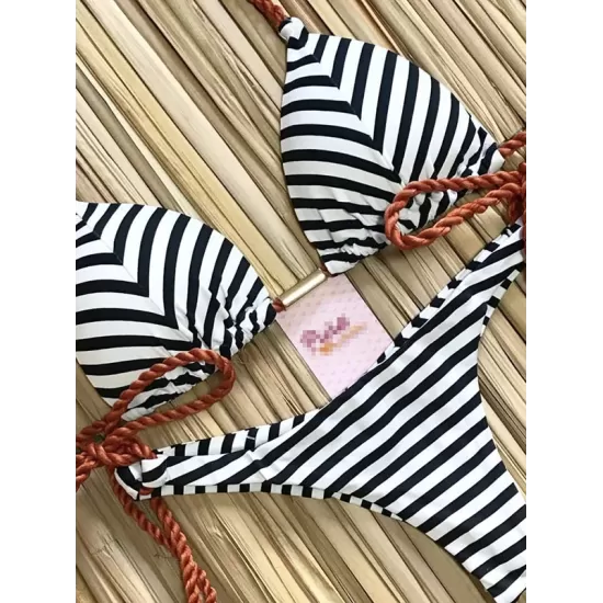 Beach Padded Tie Side Checkered Halter-Neck Bikini Swimsuit Beach Padded Tie Side Checkered Halter-Neck Bikini Swimsuit