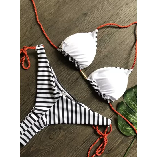 Beach Padded Tie Side Checkered Halter-Neck Bikini Swimsuit Beach Padded Tie Side Checkered Halter-Neck Bikini Swimsuit