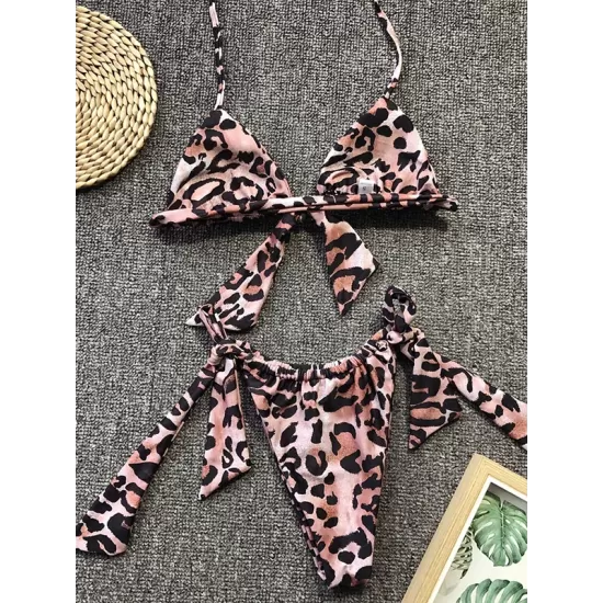 Padded Backless Bandage Deep V-Neck Bikini Swimsuit Padded Backless Bandage Deep V-Neck Bikini Swimsuit