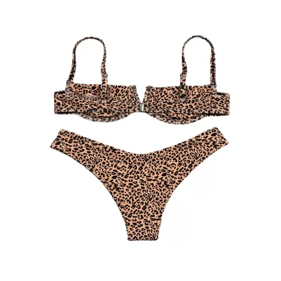 Underwired Leopard Three Pieces Bikini Set Underwired Leopard Three Pieces Bikini Set