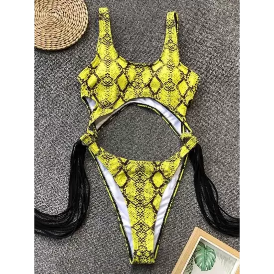 Hollow Tasseled Color-Block One-Piece Swimwear Hollow Tasseled Color-Block One-Piece Swimwear