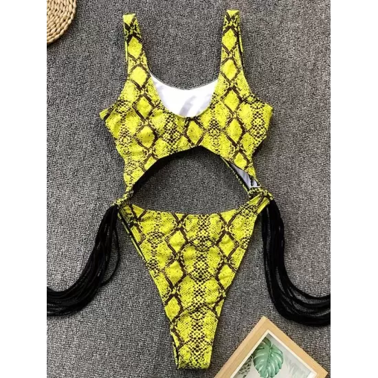 Hollow Tasseled Color-Block One-Piece Swimwear Hollow Tasseled Color-Block One-Piece Swimwear