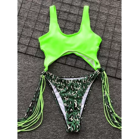 Hollow Tasseled Color-Block One-Piece Swimwear Hollow Tasseled Color-Block One-Piece Swimwear