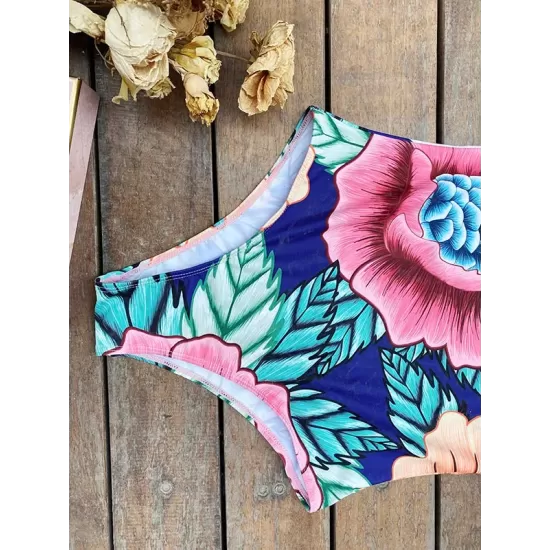 Off-The-Shoulder Floral One-Piece Swimwear Off-The-Shoulder Floral One-Piece Swimwear