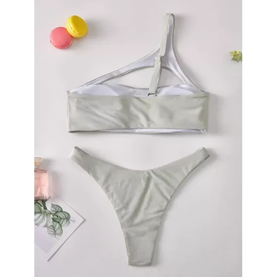 One-Shoulder Hollow Solid Color Split Bikini Swimsuit One-Shoulder Hollow Solid Color Split Bikini Swimsuit