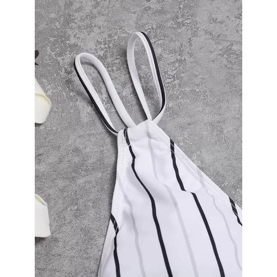 Slim Striped Backless One-Piece Swimwear Slim Striped Backless One-Piece Swimwear