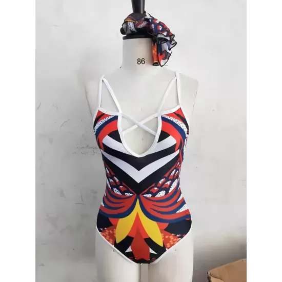 Beach Padded Printed One-Piece Swimwear Beach Padded Printed One-Piece Swimwear