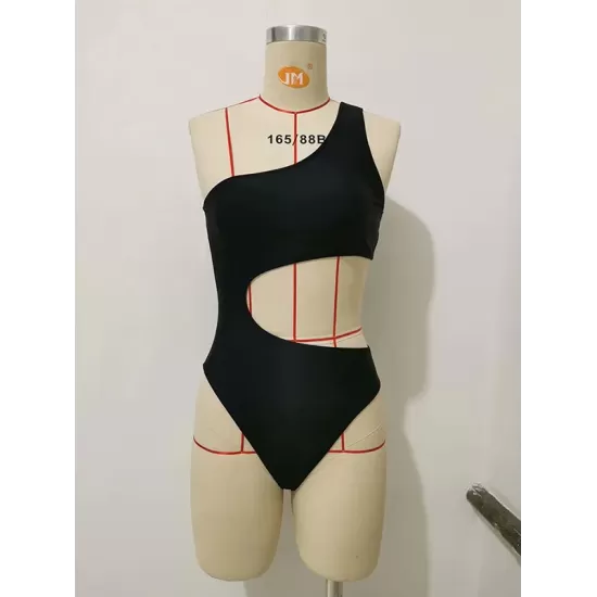 One-Shoulder Hollow Solid Color One-Piece Swimsuit One-Shoulder Hollow Solid Color One-Piece Swimsuit
