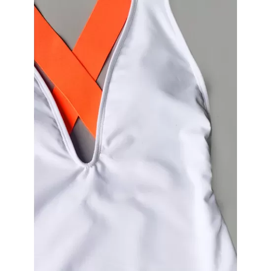 Deep V-Neck Solid Color Sexy Slim Backless One-Piece Swimwear Deep V-Neck Solid Color Sexy Slim Backless One-Piece Swimwear