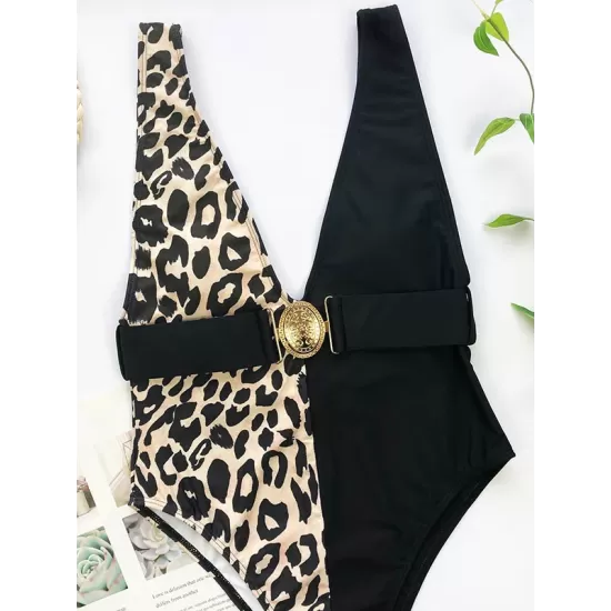 Deep V-Neck Color-Block Metal Button Sexy Slim One-Piece Swimwear Deep V-Neck Color-Block Metal Button Sexy Slim One-Piece Swimwear
