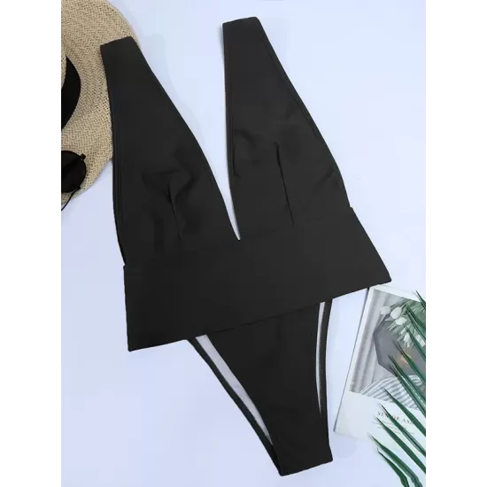 Solid Backless Plunging One-Piece Swimsuit Solid Backless Plunging One-Piece Swimsuit
