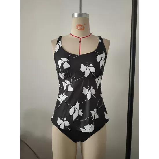 Floral Printed High-Waisted Split Swimwear Floral Printed High-Waisted Split Swimwear